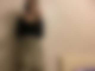 Live cam show with Lora - Athletic Cum on fuck-show.com