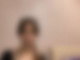 Lora's Live Sex Cam Show