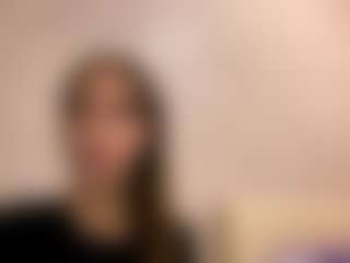 Live cam show with Lora - Brown Hair Petite on mypornchat.com