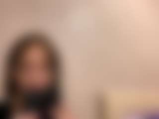 Lora's Live Sex Cam Show