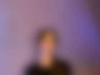 Lora's Live Sex Cam Show