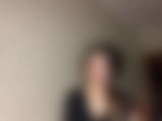 Lora's Live Sex Cam Show