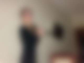 Lora's Live Sex Cam Show