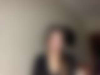 Lora's Live Sex Cam Show