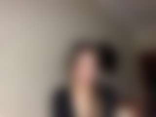 Lora's Live Sex Cam Show