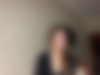 Lora's Live Sex Cam Show