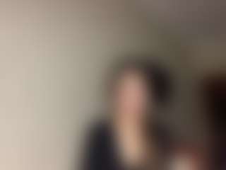 Lora's Live Sex Cam Show
