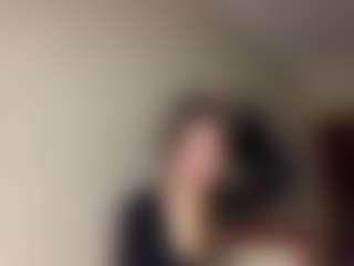 Lora's Live Sex Cam Show