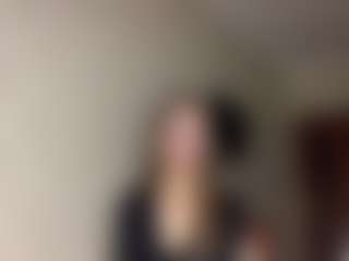 Lora's Live Sex Cam Show