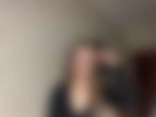 Lora's Live Sex Cam Show