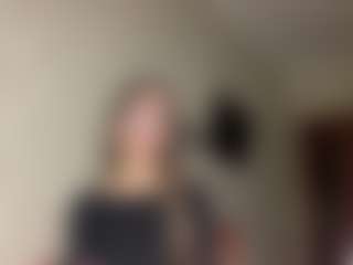 Lora's Live Sex Cam Show