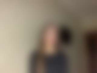 Lora's Live Sex Cam Show