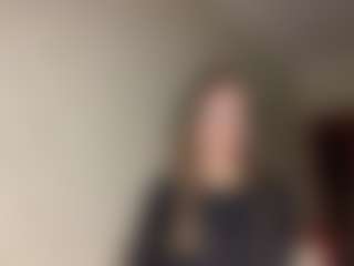 Lora's Live Sex Cam Show