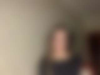 Lora's Live Sex Cam Show