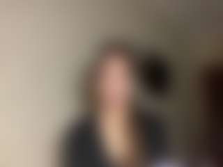 Live cam show with Lora - New White on instabang | united kingdom