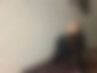 Lora's Live Sex Cam Show