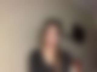 Lora's Live Sex Cam Show