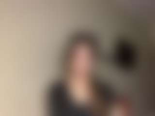 Lora's Live Sex Cam Show