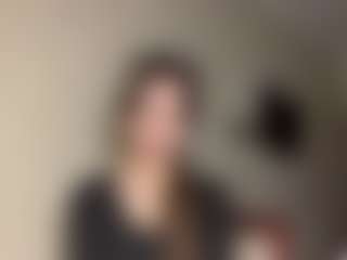 Lora's Live Sex Cam Show