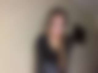Lora's Live Sex Cam Show