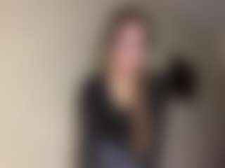 Lora's Live Sex Cam Show