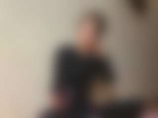 Lora's Live Sex Cam Show