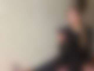 Lora's Live Sex Cam Show