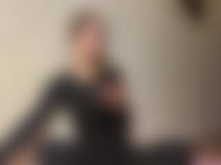 Lora's Live Sex Cam Show