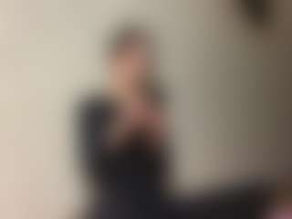 Lora's Live Sex Cam Show
