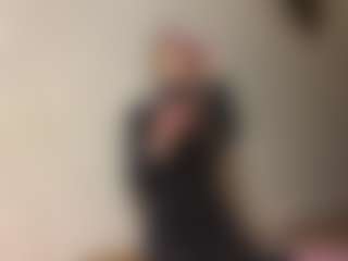 Lora's Live Sex Cam Show