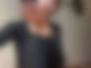 Lora's Live Sex Cam Show