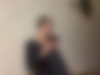 Lora's Live Sex Cam Show