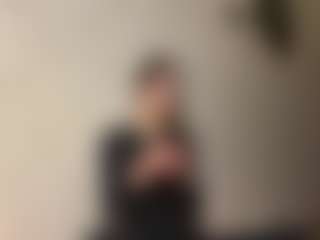 Lora's Live Sex Cam Show