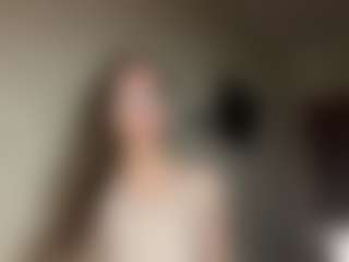Lora's Live Sex Cam Show