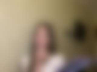 Lora's Live Sex Cam Show
