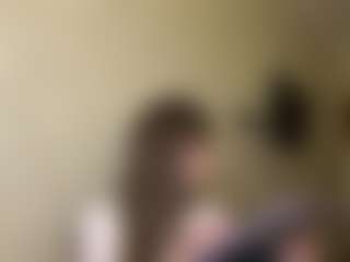Lora's Live Sex Cam Show