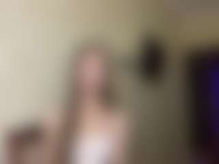 Lora's Live Sex Cam Show