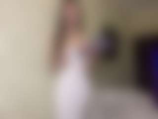 Lora's Live Sex Cam Show