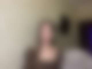 Lora's Live Sex Cam Show