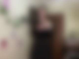 Show live cam dengan Lora - Flashing di Camsoda