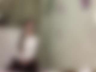 Live cam show with Lora - Spy Granny on thefappeningchat.com
