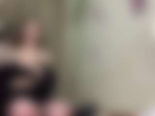 Live-camshow met Lora - Granny Petite op Camsoda