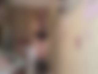 Live cam show with Lora - Granny on Camsoda