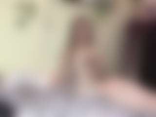 Live cam show with Lora - Striptease Granny on Camsoda Late Night