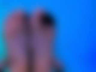 Live cam show with dominika-glow - Young Adult on x69.live