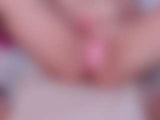 emma-rose29's Live Sex Cam Show