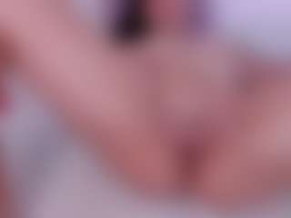 emma-rose29's Live Sex Cam Show
