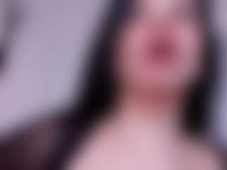 emma-rose29's Live Sex Cam Show