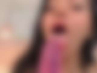 emma-rose29's Live Sex Cam Show