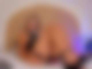 Live cam show with Grecia-Sky - New Blowjob on xfollow cams